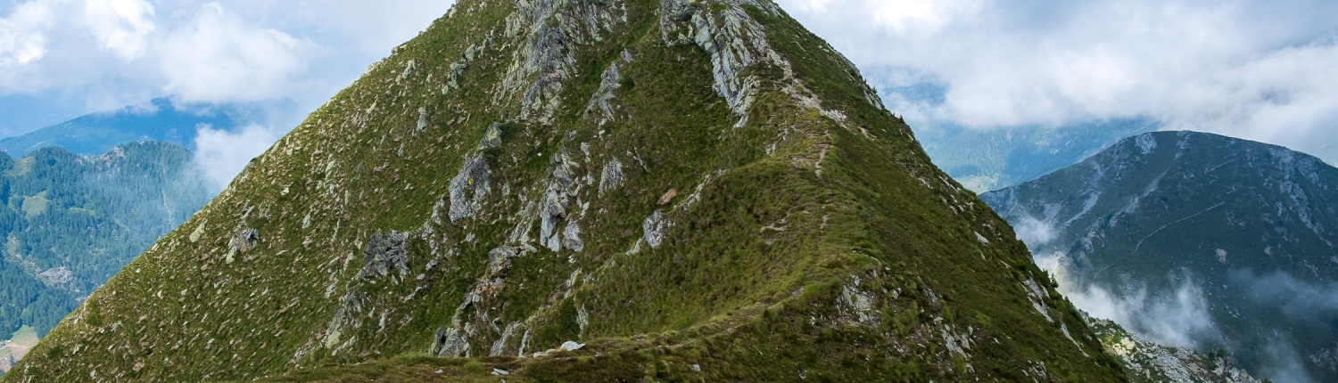 Il monte Rena dal quale si è appena discesi